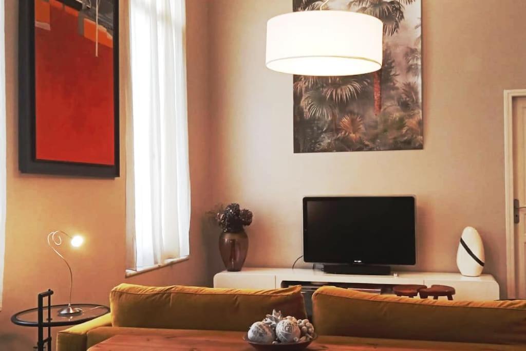 Apartment Le Voilier 100 M Cours Julien *