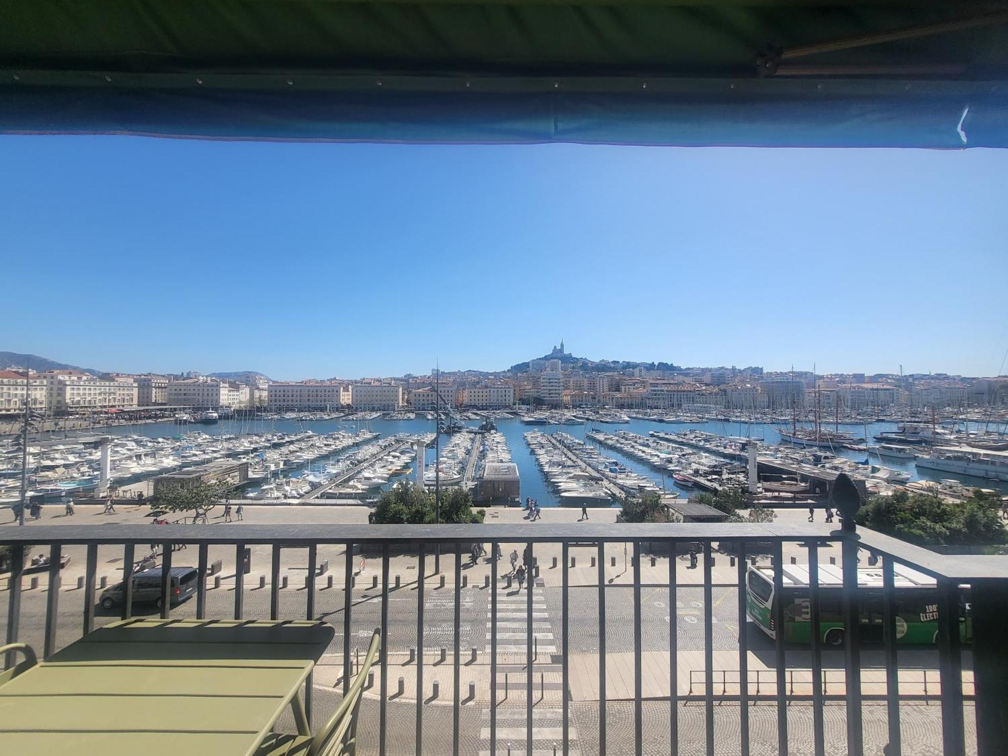 Superbe Appartement, Vue Notre Dame De La Garde, Vieux Port Marseilles