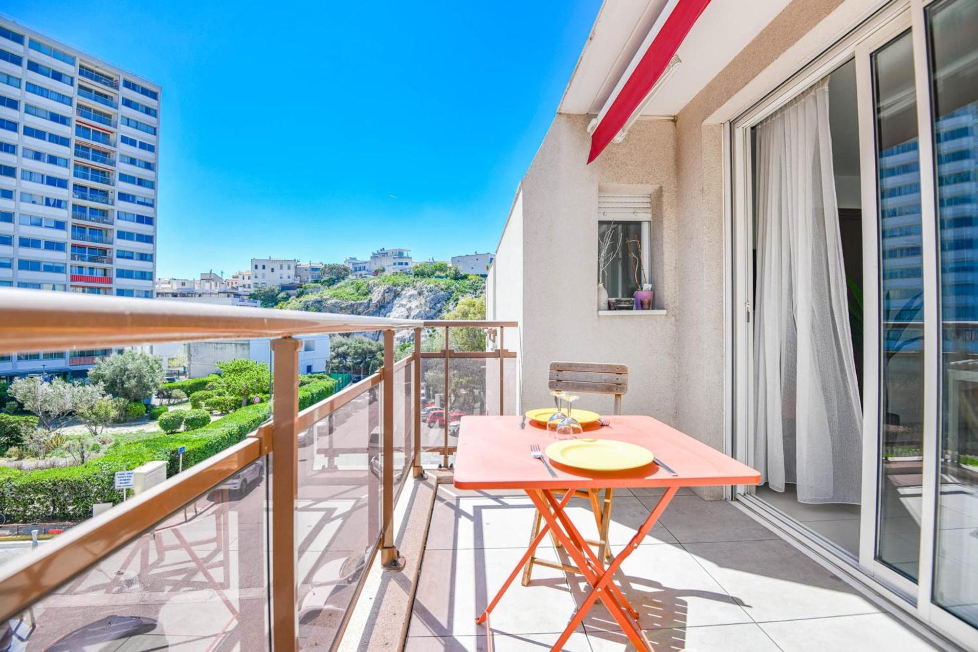 Apartamento Le Dardanelles - Appart Avec Balcon Clim Parking Marselha