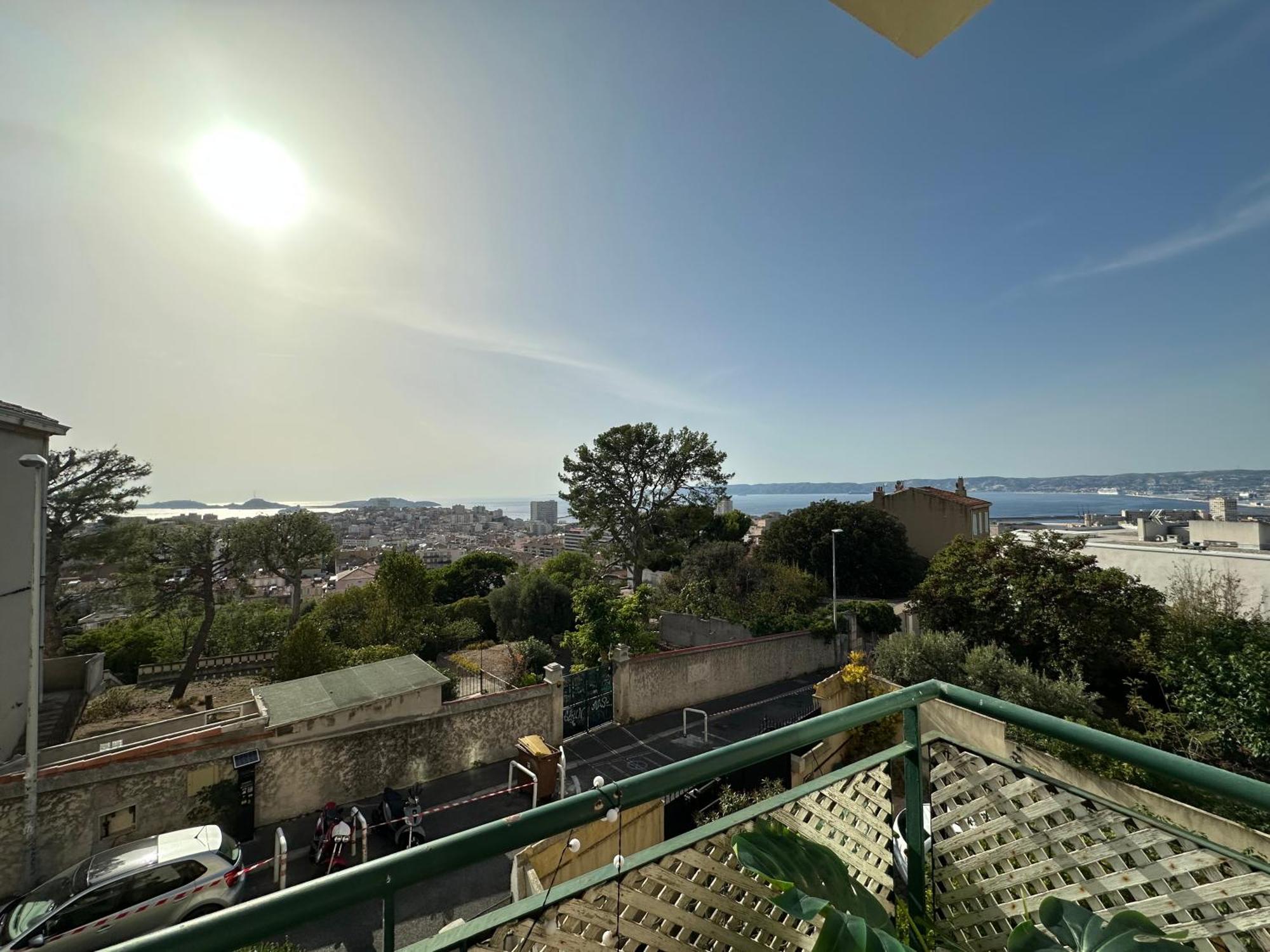 T2 - Vue Imprenable Sur Appartement Marseille