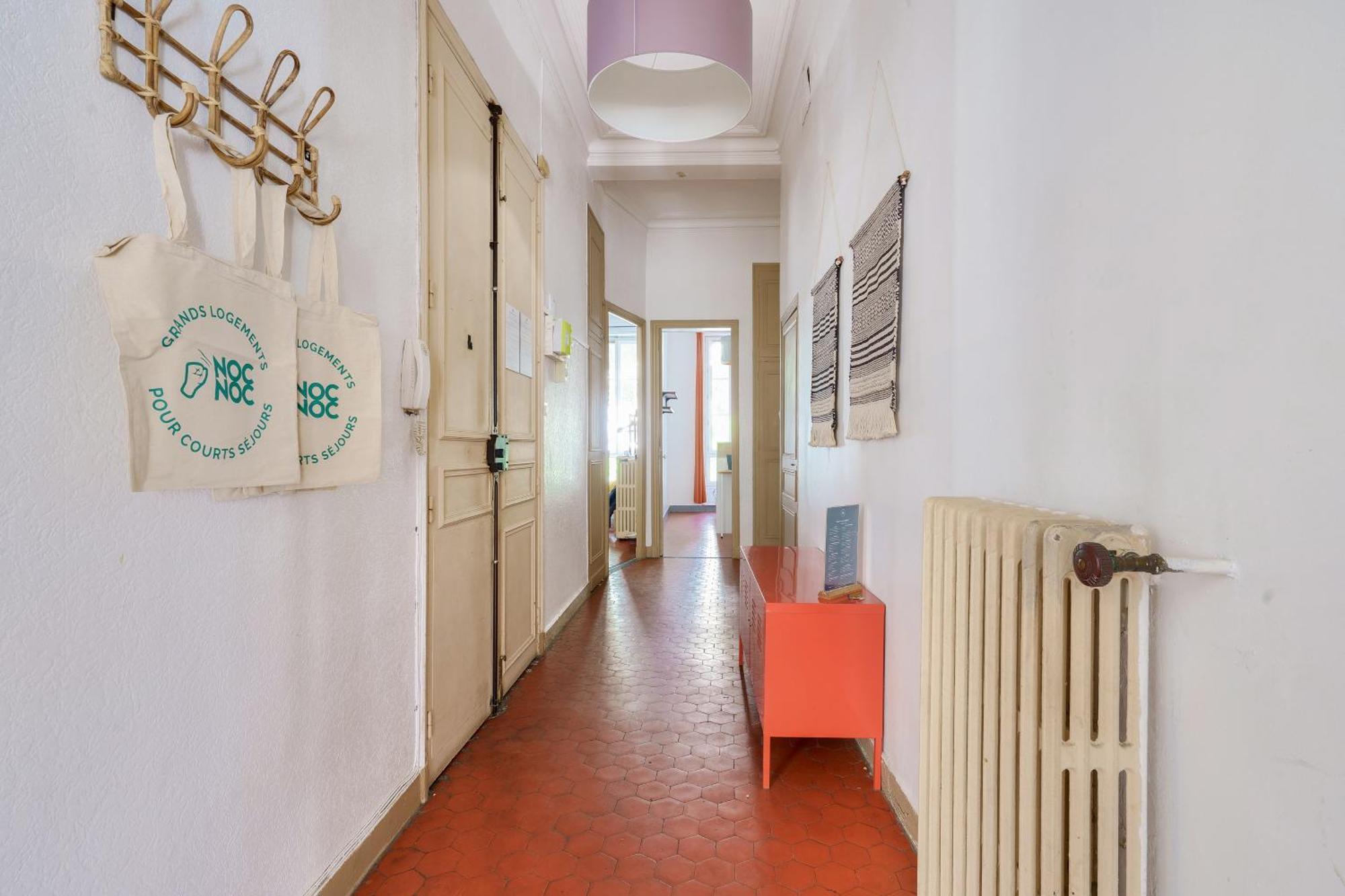Nocnoc - Le Liberte Apartment *