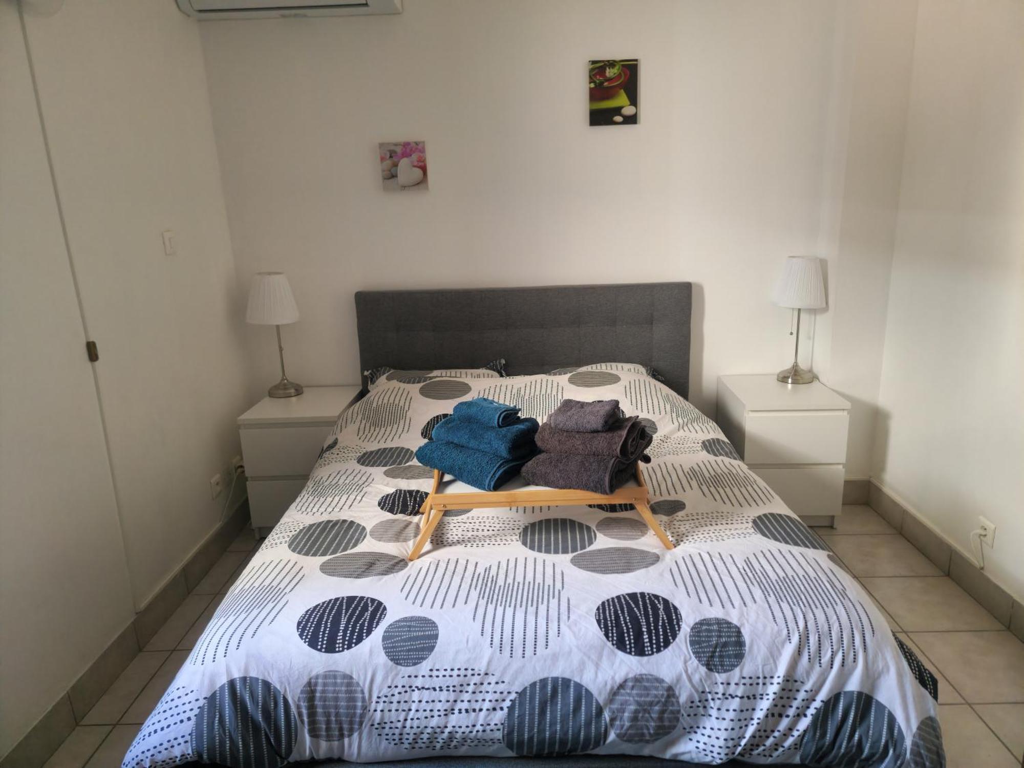 Appartement Jolie Dependance Avec Terrasse Privee Et Jacuzzi