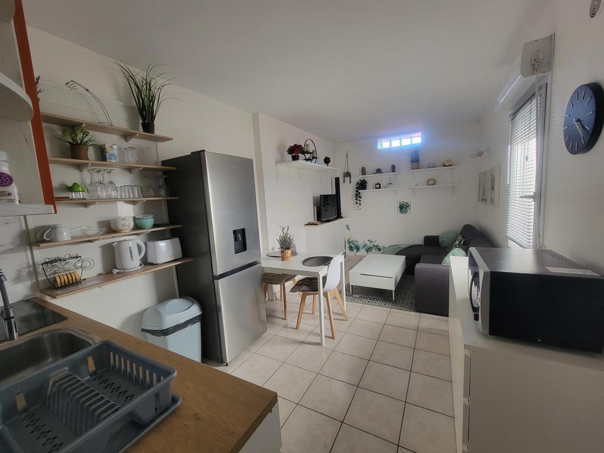 Appartement Jolie Dependance Avec Terrasse Privee Et Jacuzzi *