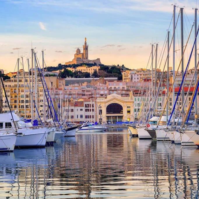 Apartment T4 Renove, Clim, Internet & Netflix, Confort Marseille