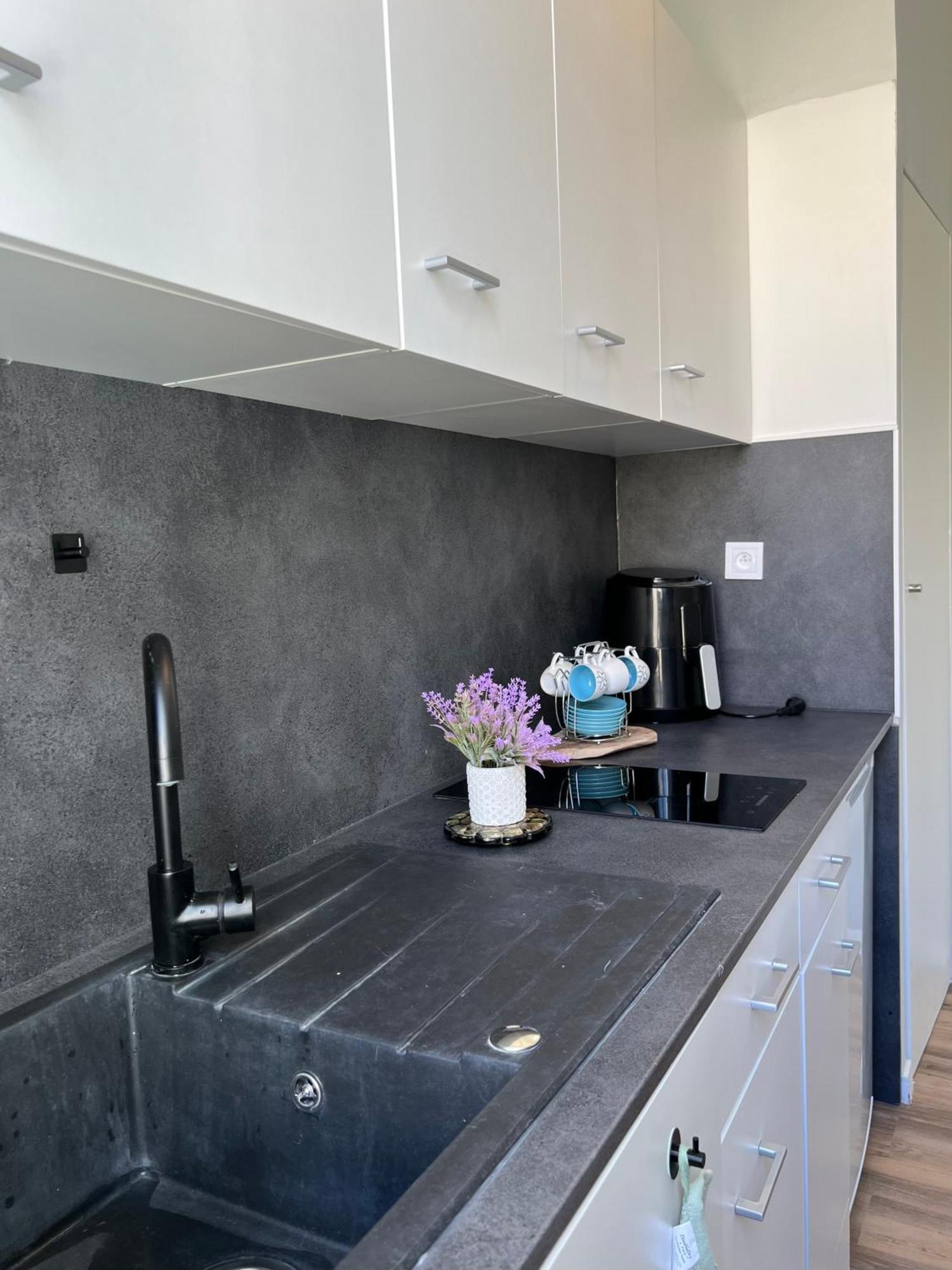 Apartment Studio, Plein Coeur De Marseille
