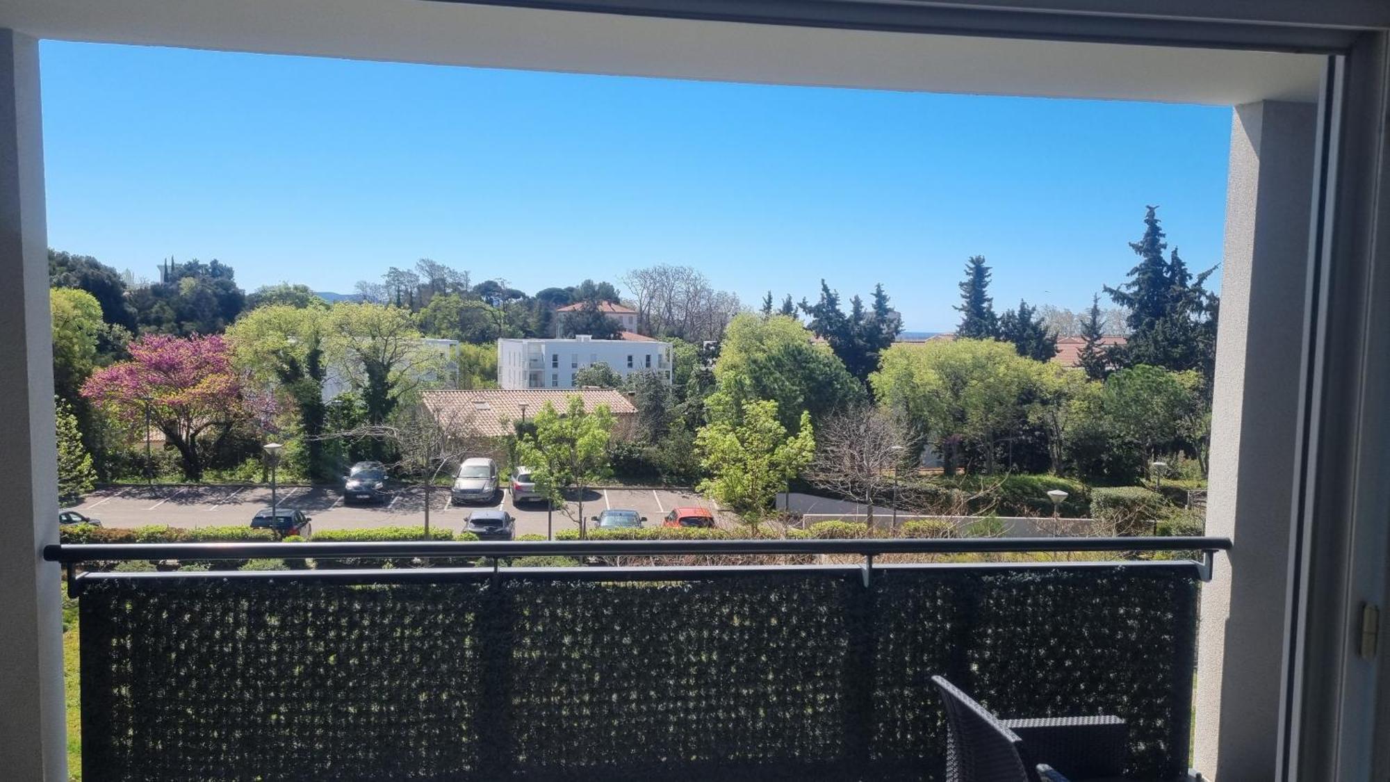 T3 Spacieux Et Paisible Avec Deux Places Parking Proche Vieux Port * Marsella