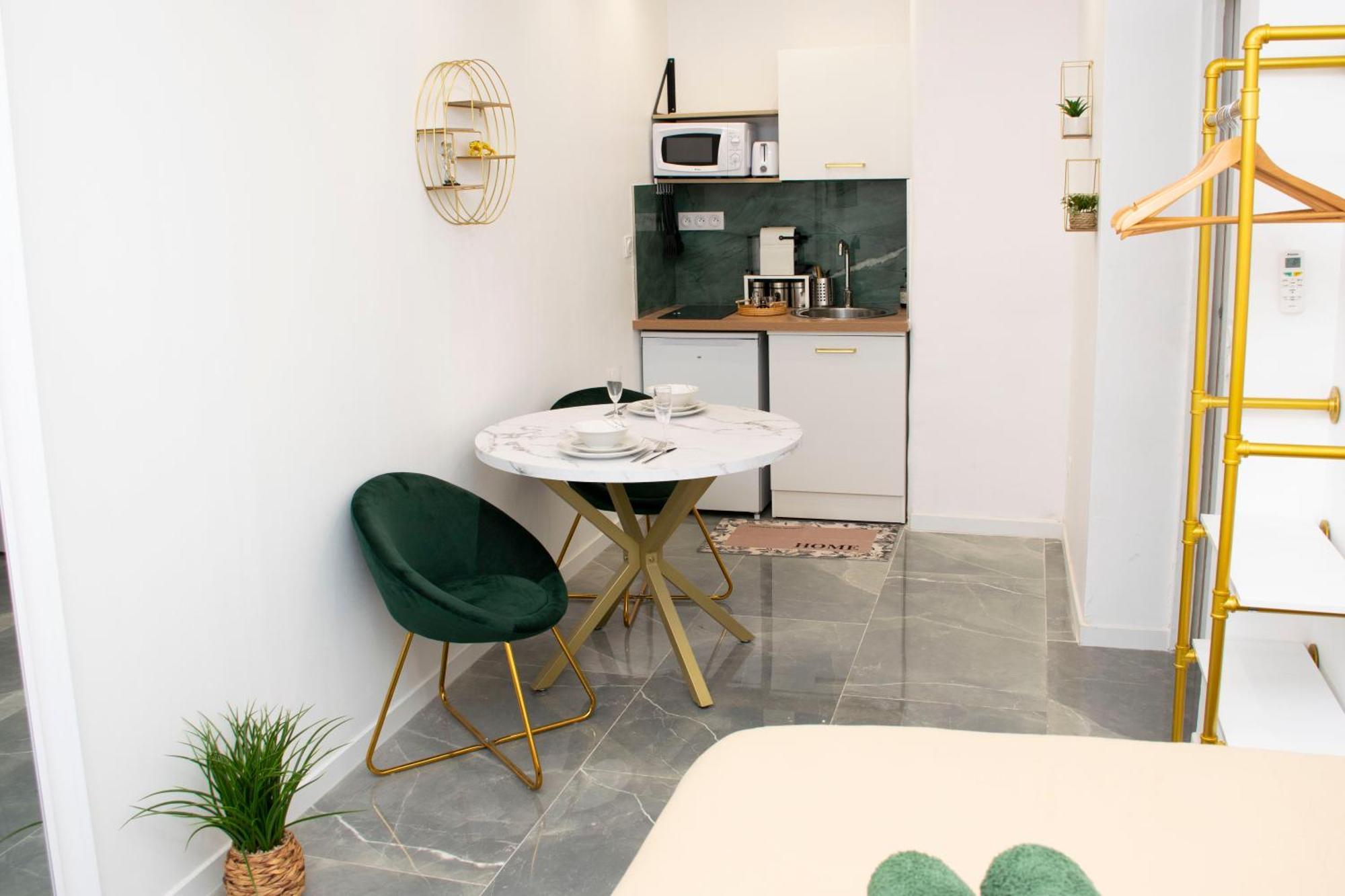 Apartment La Chic Opera Netflix/wifi Marseilles
