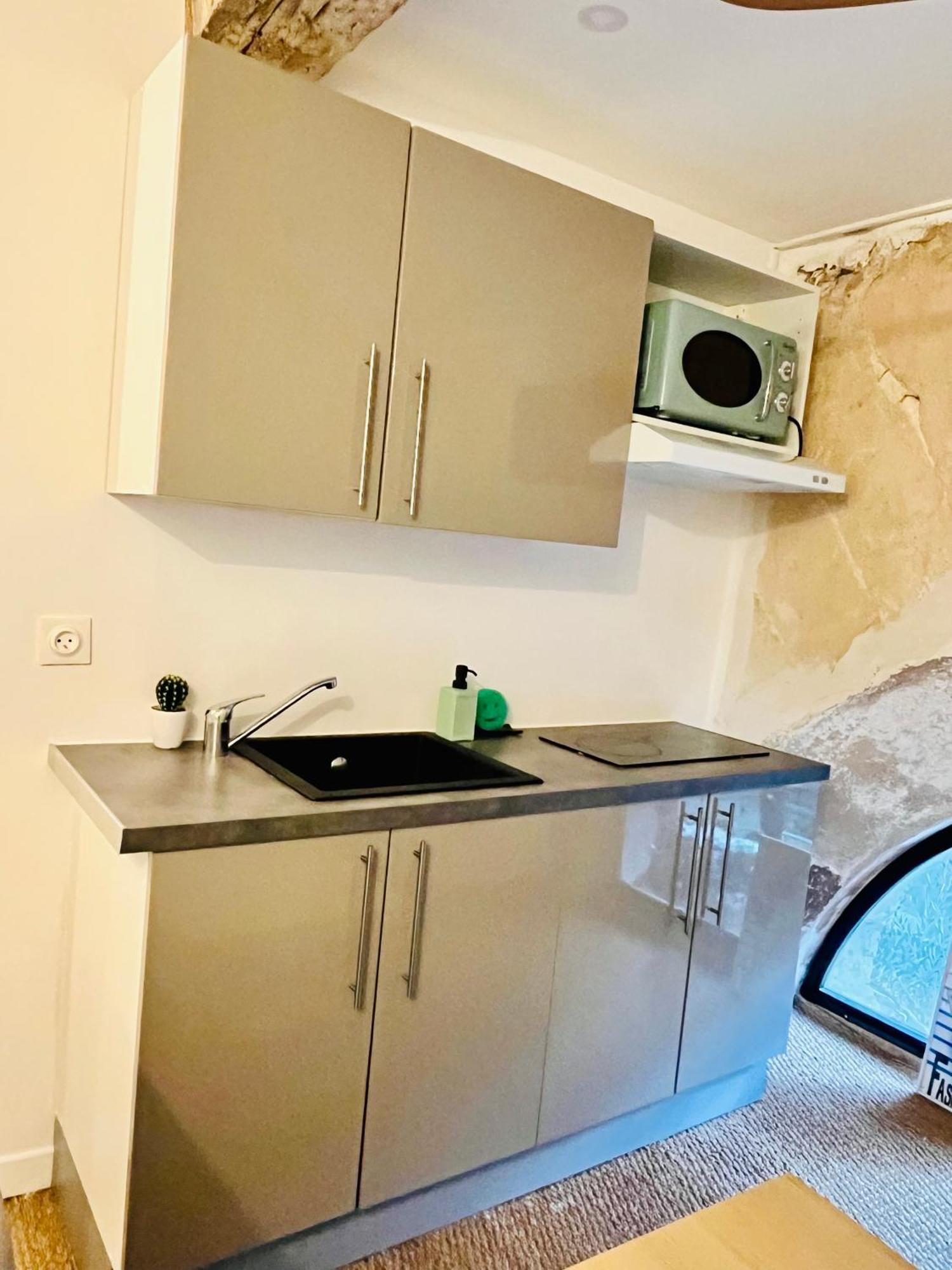 - Vieux-port Appartement