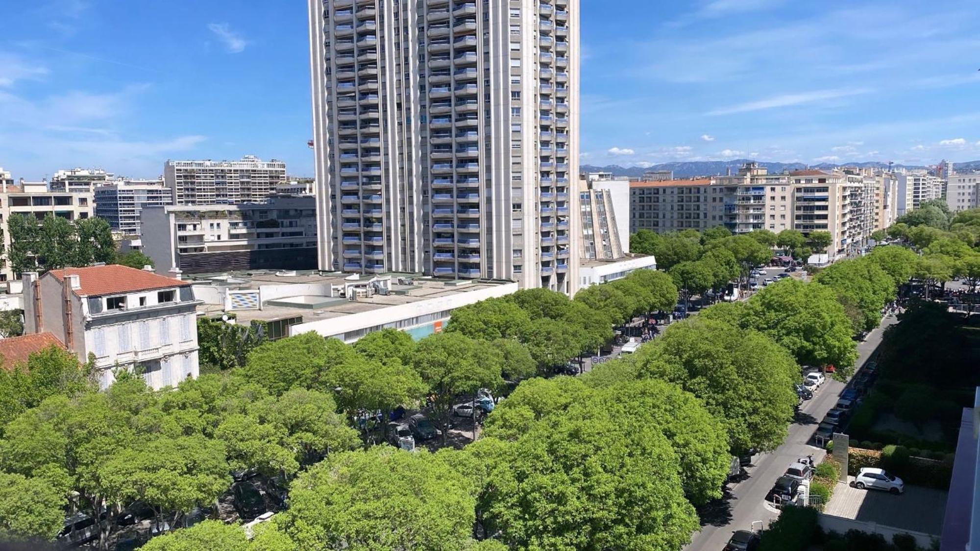 Appartement Sublime Appart- Vue Mer-prado13008- Proche Velodrome Marseilles