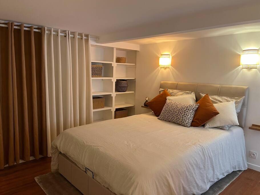 Duplex Chaleureux Et Elegant A Deux Pas De La Apartment Marseilles