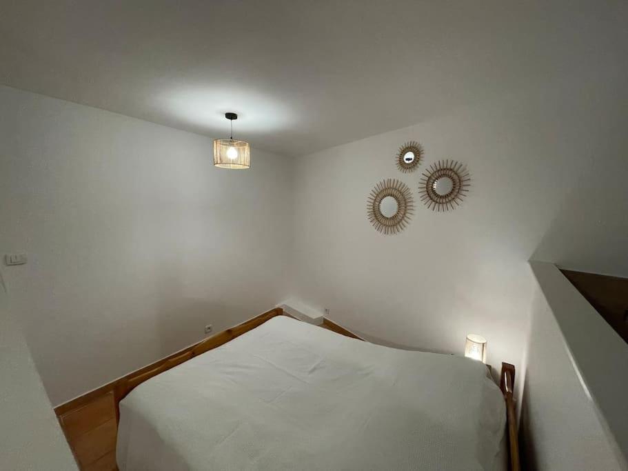 Maisonnette Calme Vue Collines Holiday home Marseille