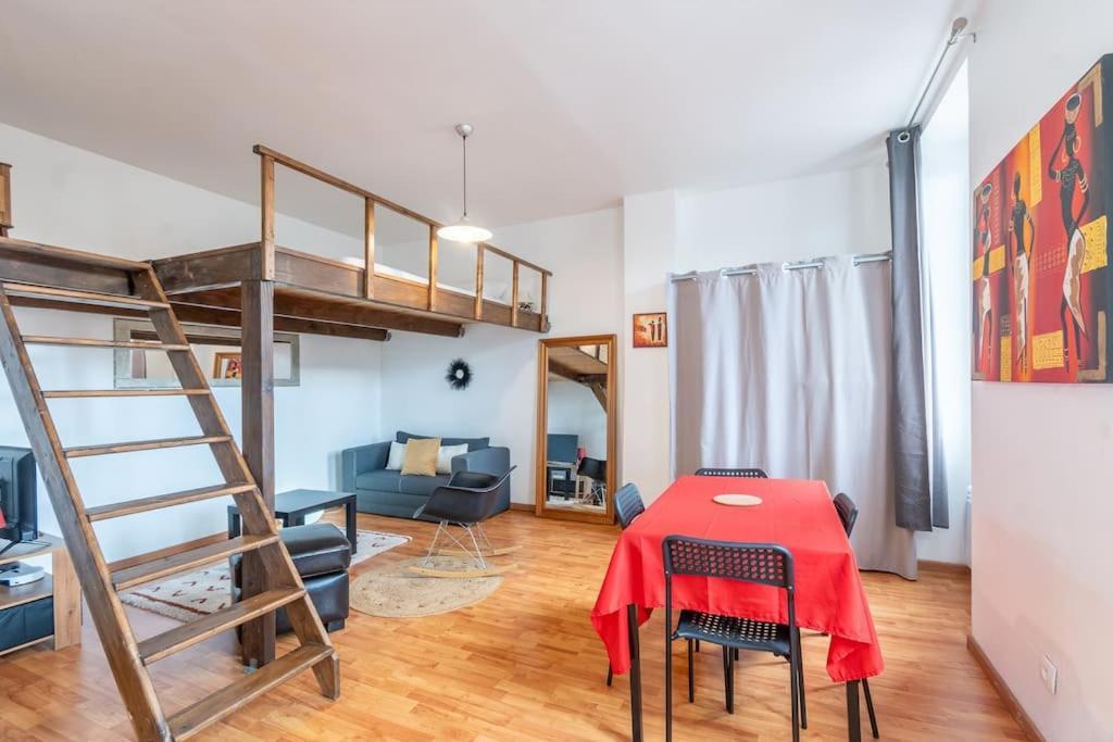 Nhà nghỉ Cosy Pas Loin De La Gare St Charles Marseille