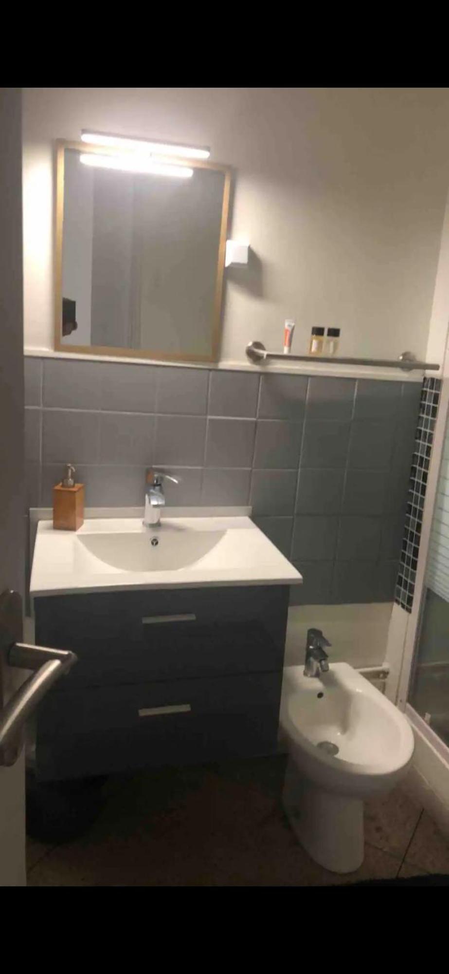Appartement T3 A Deux Pas Du Metro Marseille