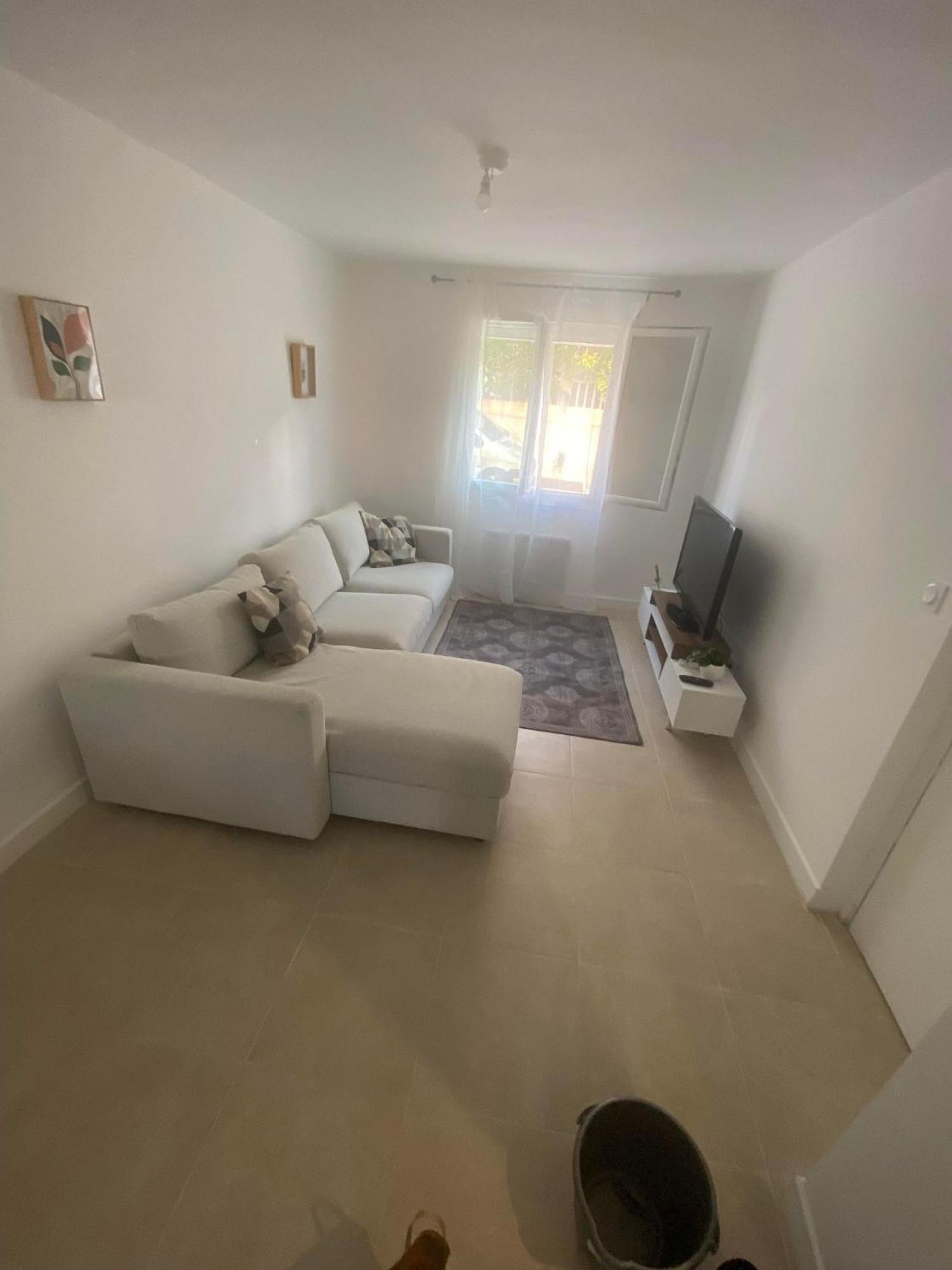 Apartment Joli Proche De La
