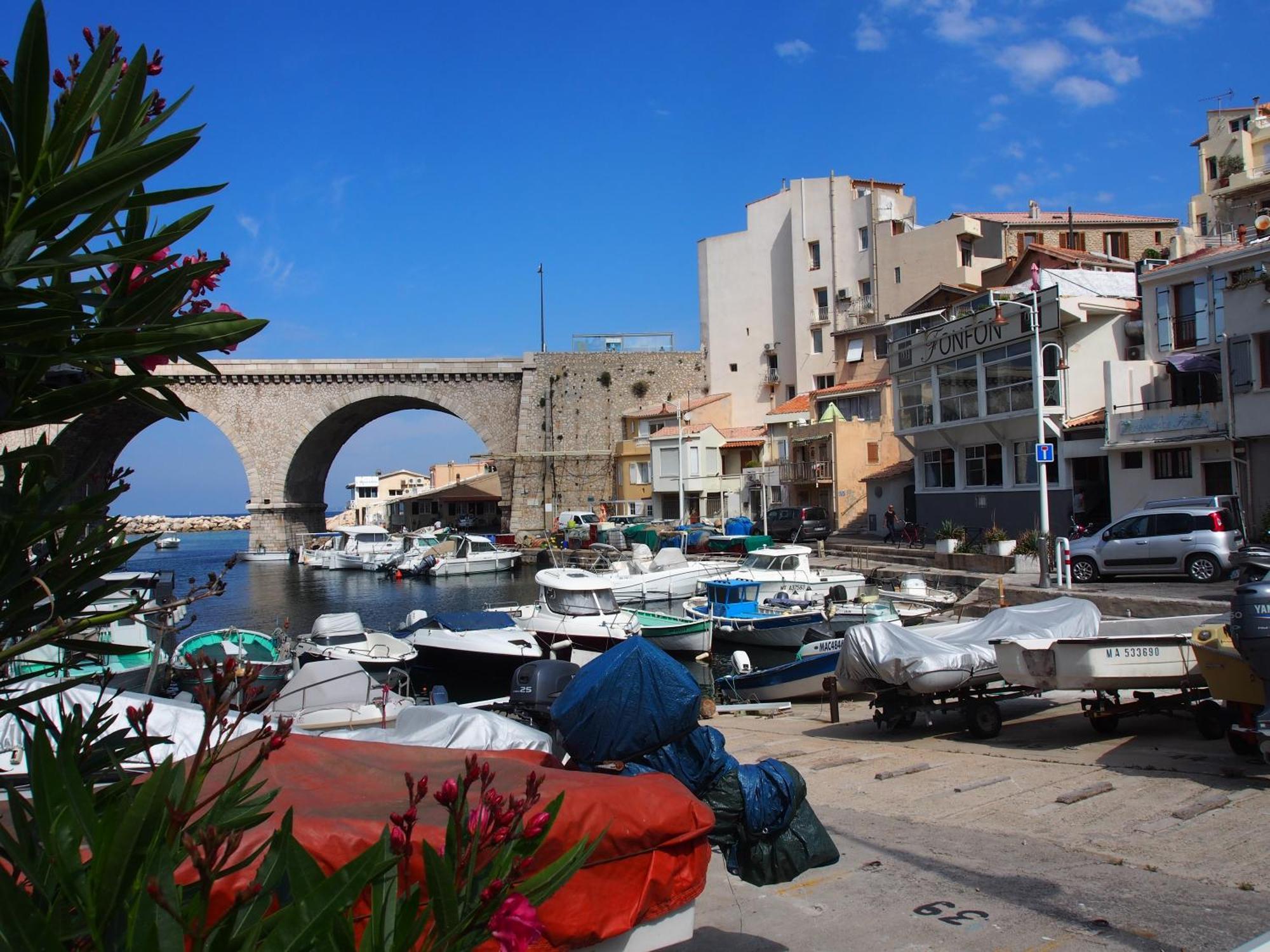 - - Maison Uma - - Wifi, Netflix, Et Centre Apartment Marseille