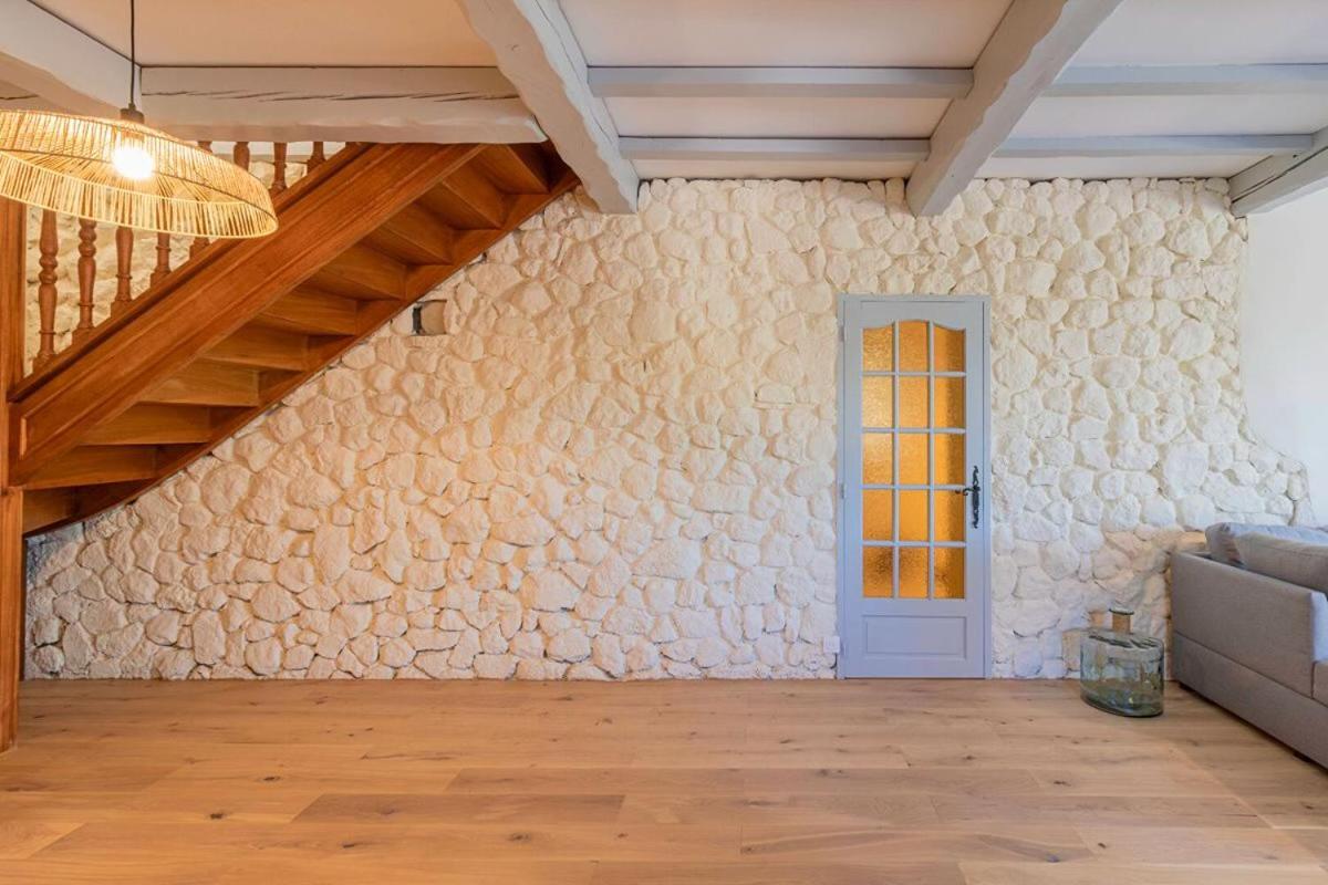 Charmante Maison Sur *