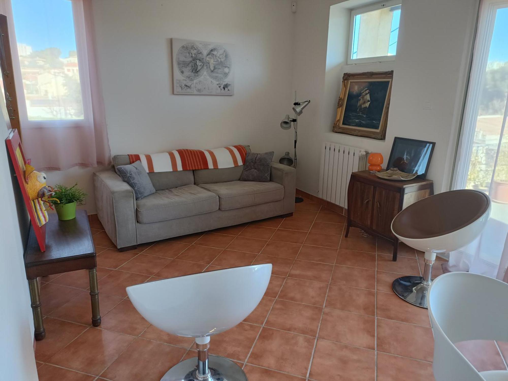 Appartement Maison Individuelle Vue Sur Le Massif De L'etoile