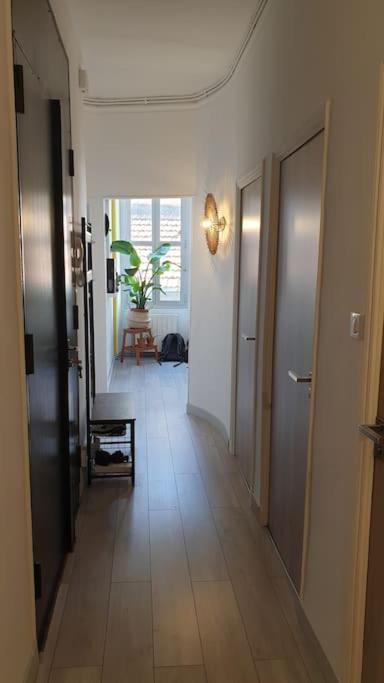 Apartment Mon Jardin Secret Marseillais Avec Terrasse Dans Le Quartier Cool Du Monde *