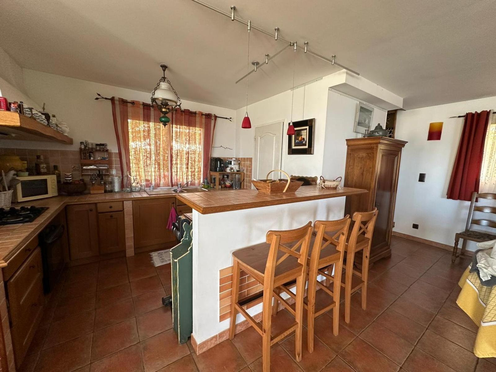 Maison Provencale Avec Vue Sur