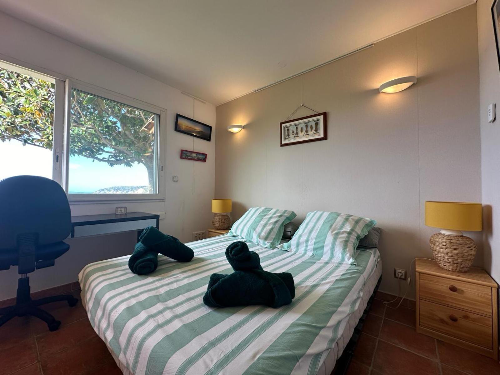 Maison Provencale Avec Vue Sur Holiday home *