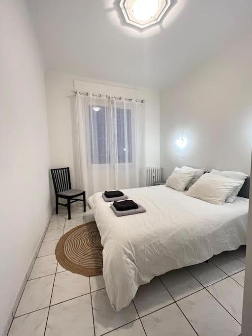 Le 43 Location Bord De Apartment *