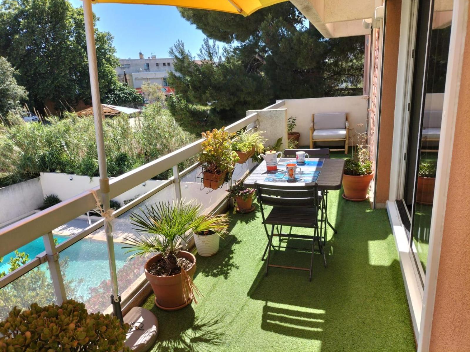 Duplex T4 Toit Terrasse Plages Parc Borely 13008 Appartement *