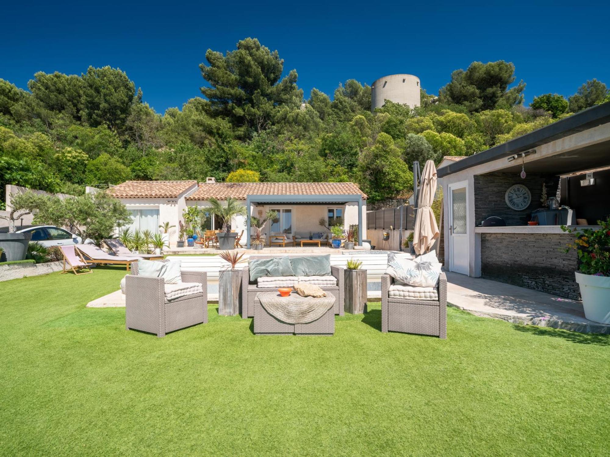 Magnifique Climatisee Avec Piscine Vue Exceptionnelle * Marseille