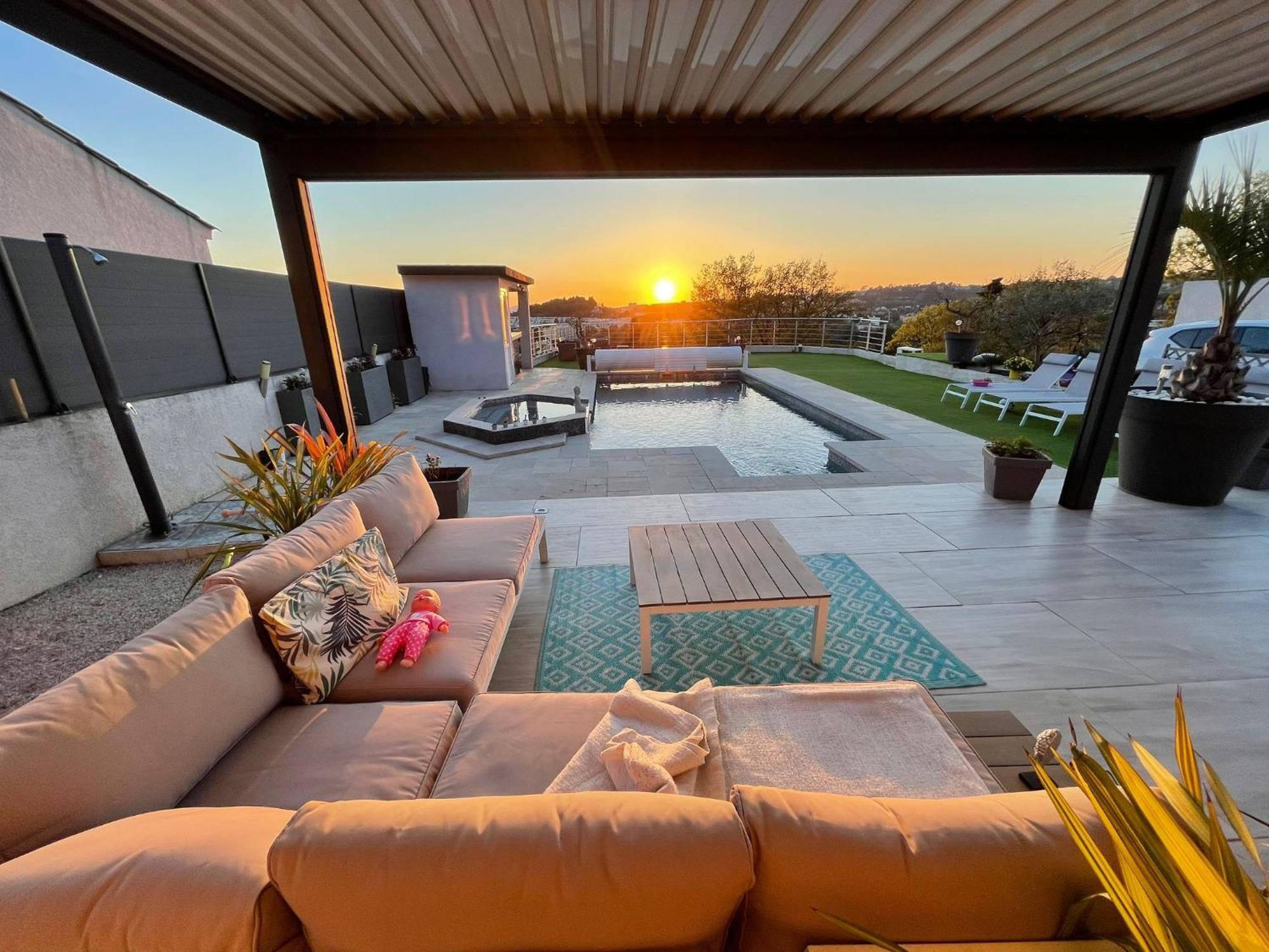 Magnifique Climatisee Avec Piscine Vue Exceptionnelle Villa