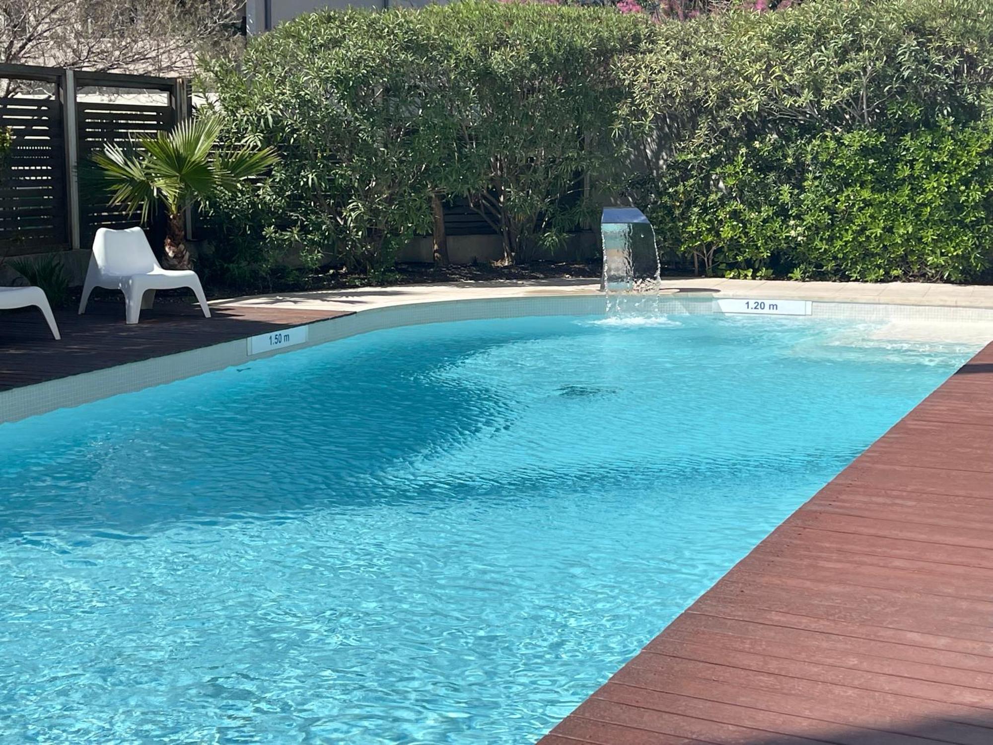 Prado Piscine Terrasse
