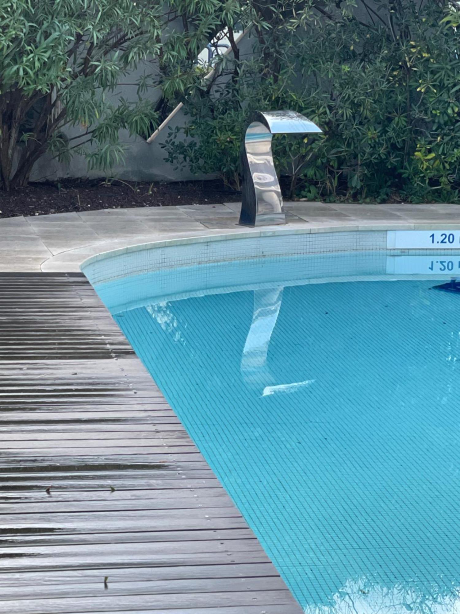 Prado Piscine Terrasse Aparthotel