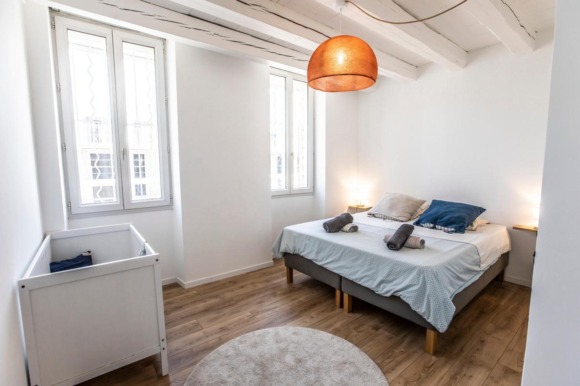 Villa Maison Familiale Avec Grand Jardin, 2min De La