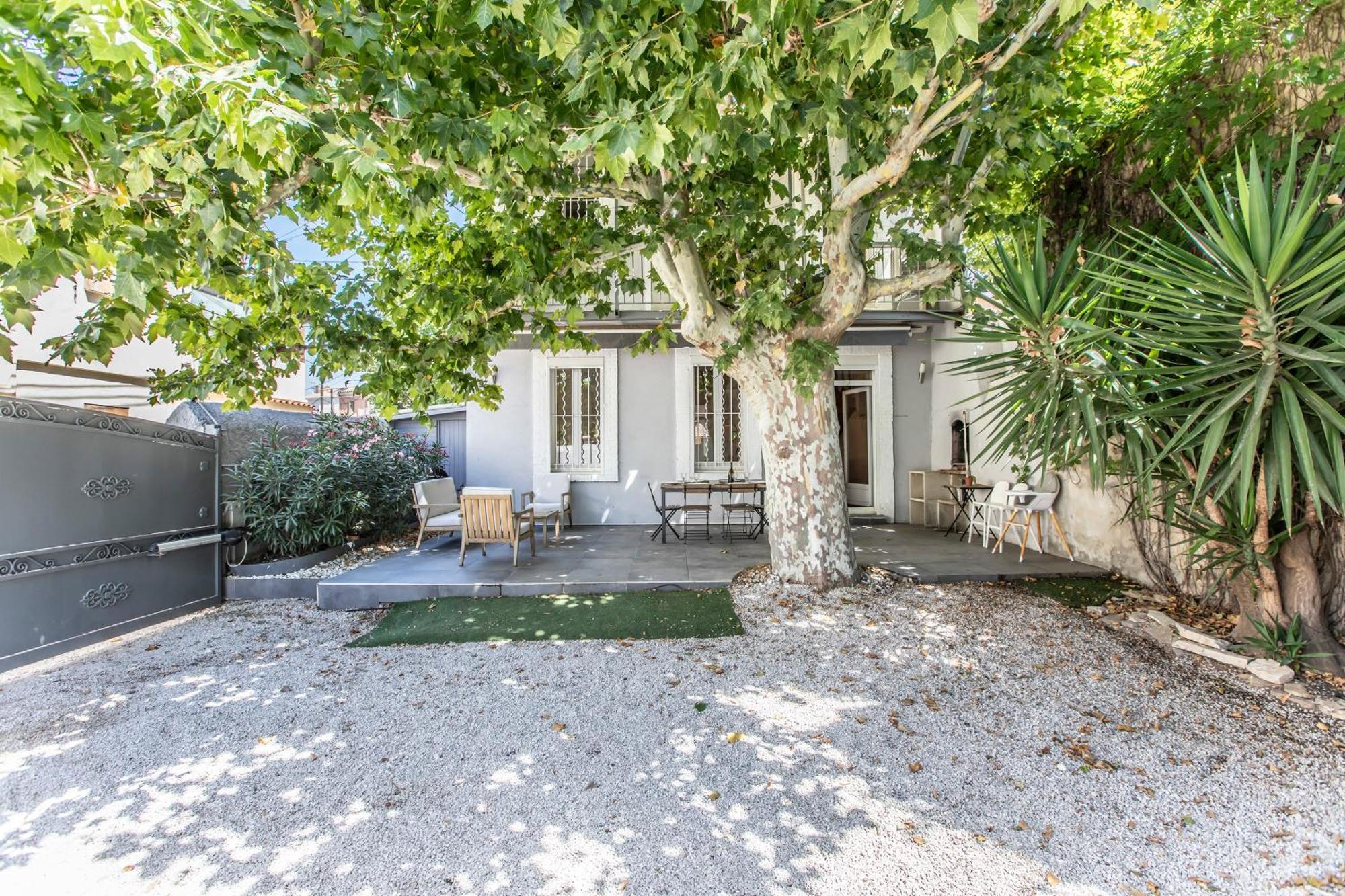 Villa Maison Familiale Avec Grand Jardin, 2min De La