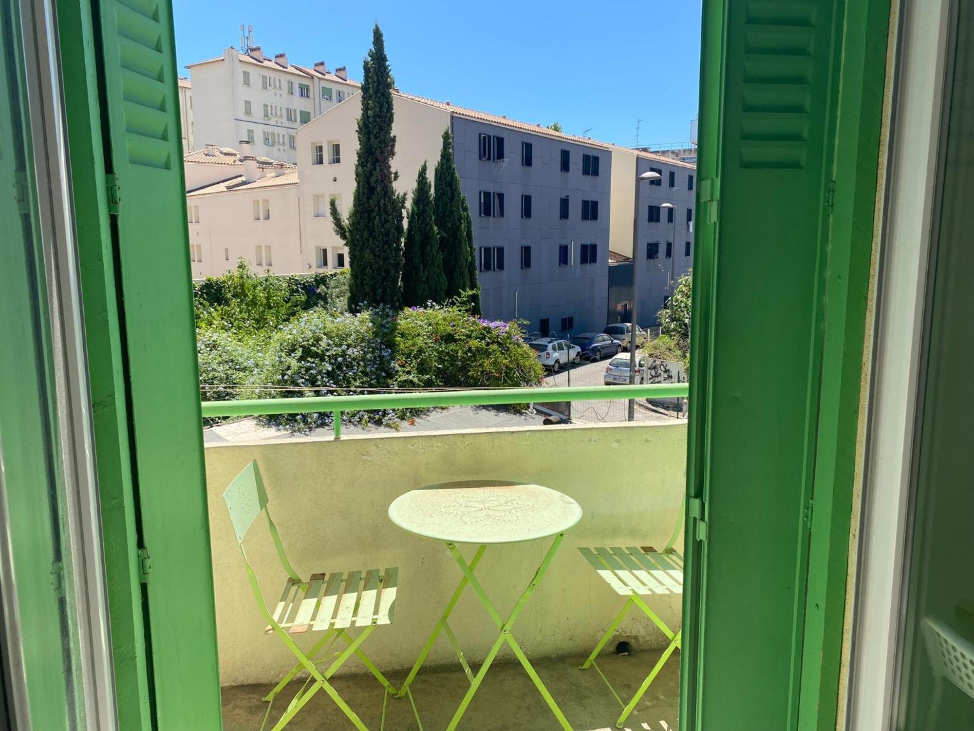 Bienvenus ! Jaune Apartamento