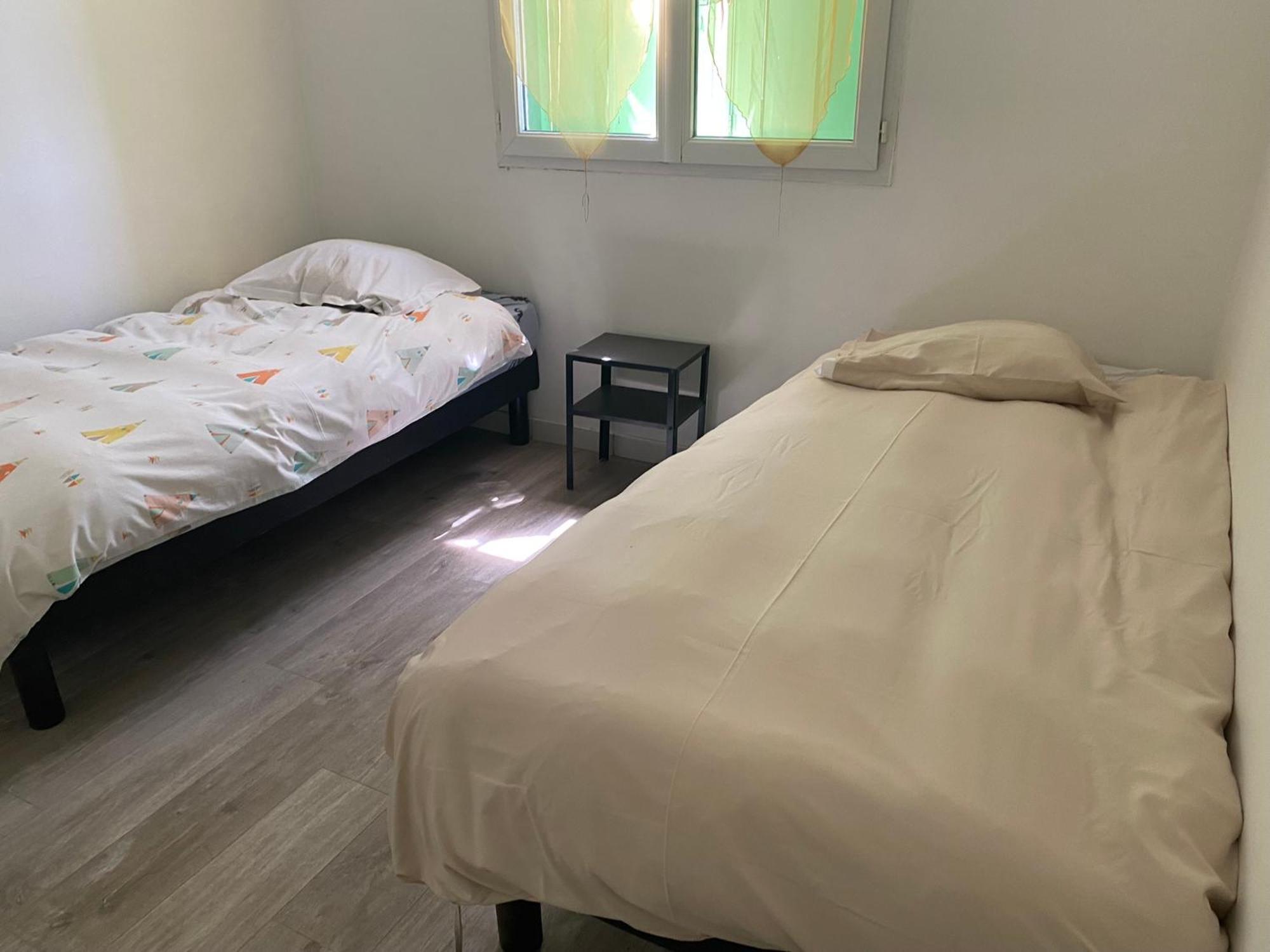 Bienvenus ! Jaune Apartamento Marselha