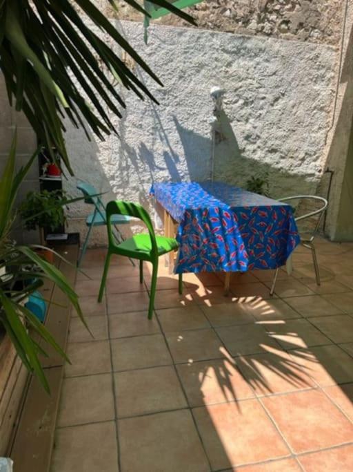 Centre Avec Patio *