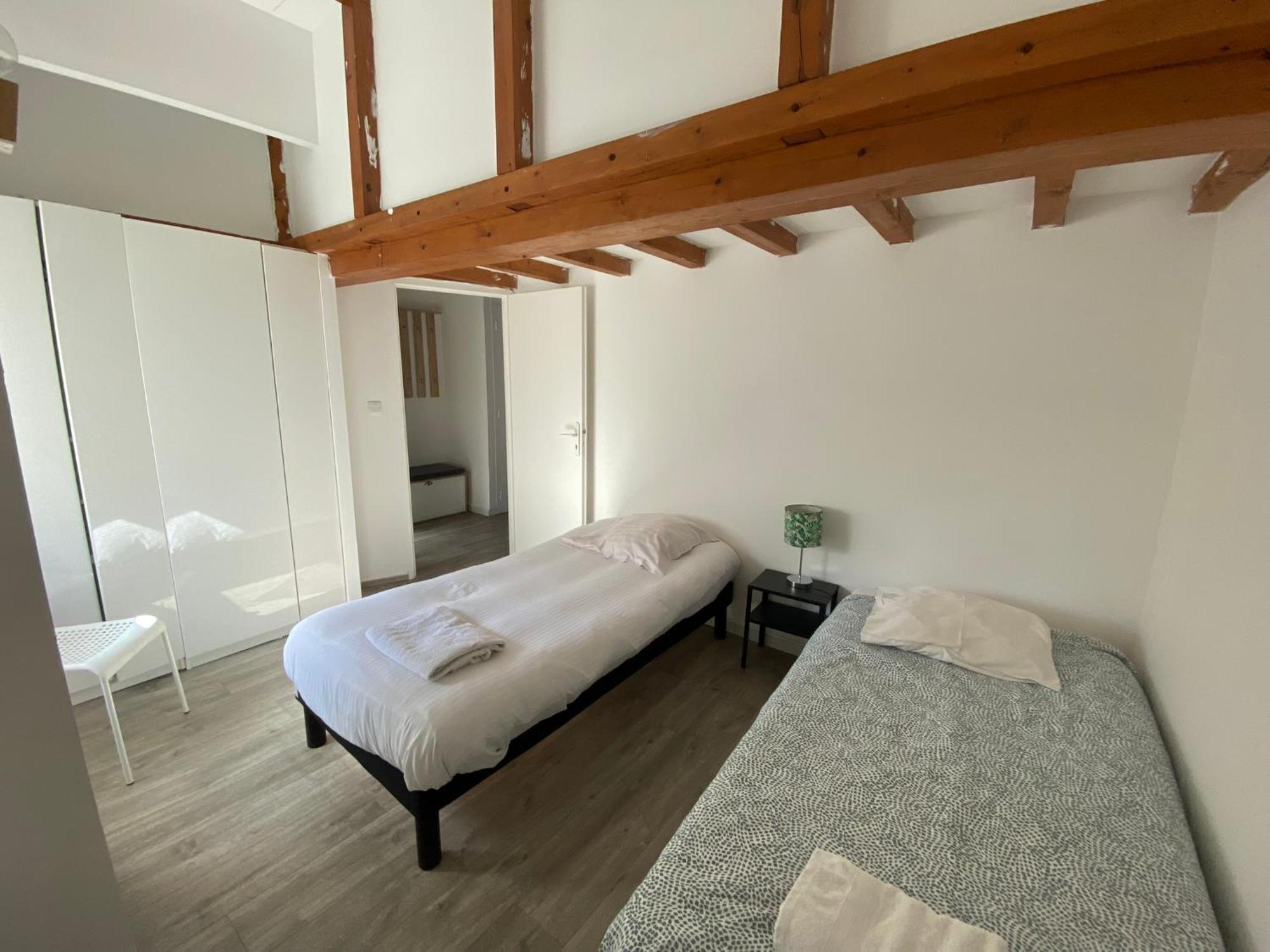 Bienvenus A These - Vert Appartement Marseilles