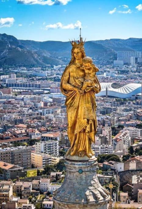Click! Magical Views Notre-dame, Vieux Port & Rooftops - Walk To Marseilles