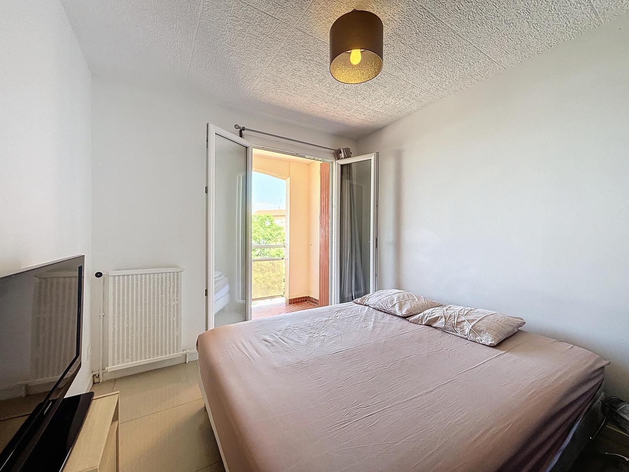 Tout Equipe Avec Terrasse A Cote Des Plages Apartment Marseille