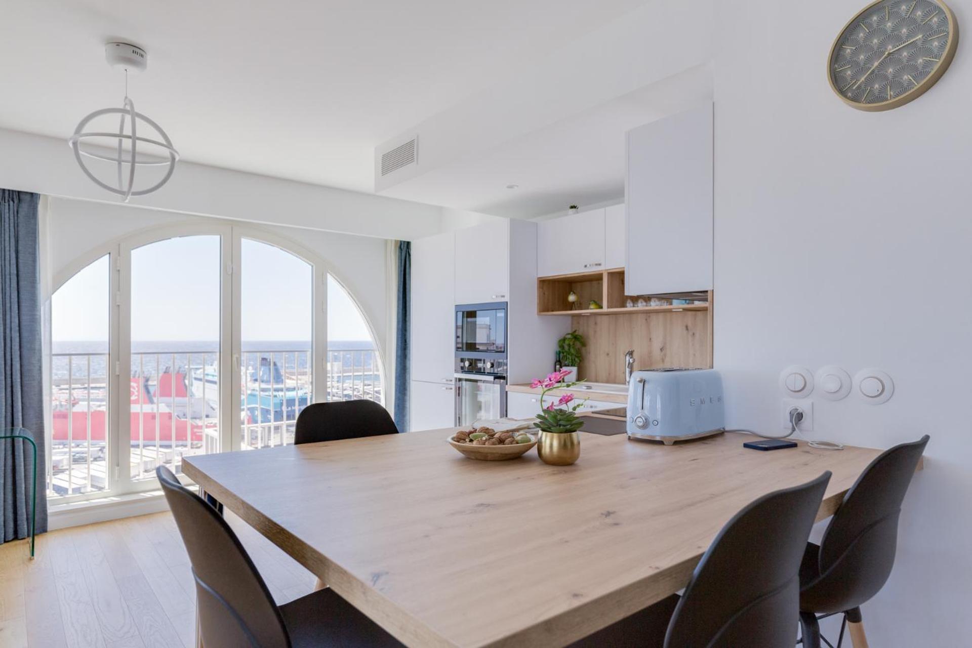 Apartment Luxe, Vue Et Parking Prive *