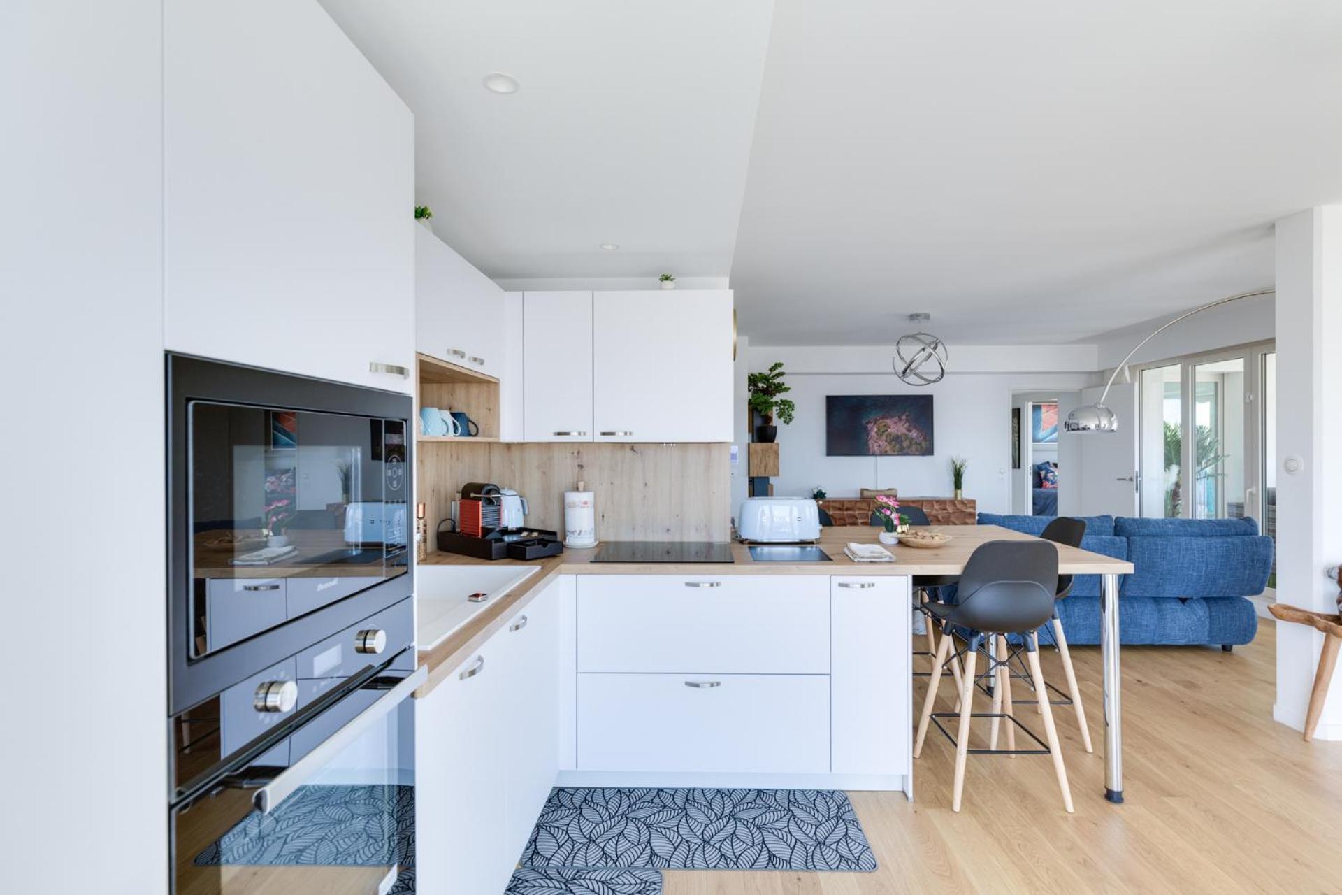 Luxe, Vue Et Parking Prive Apartment