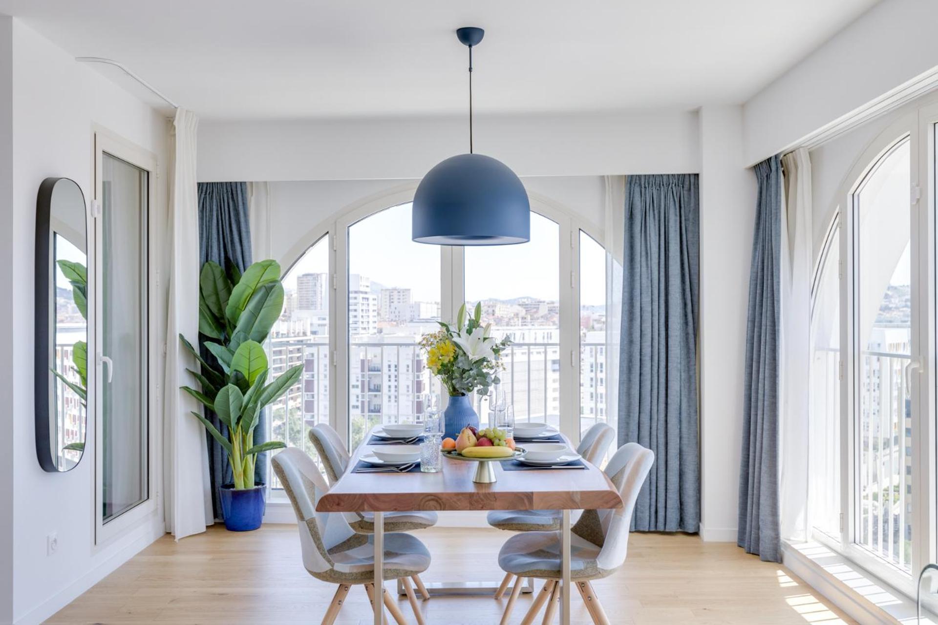 Luxe, Vue Et Parking Prive Apartment