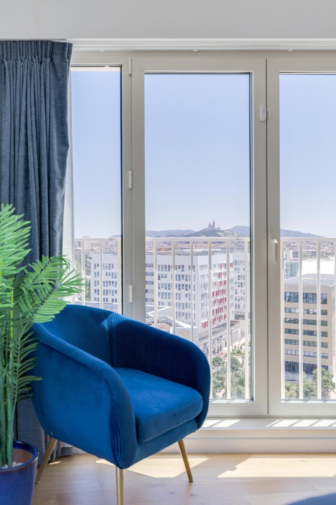 Luxe, Vue Et Parking Prive Marseille
