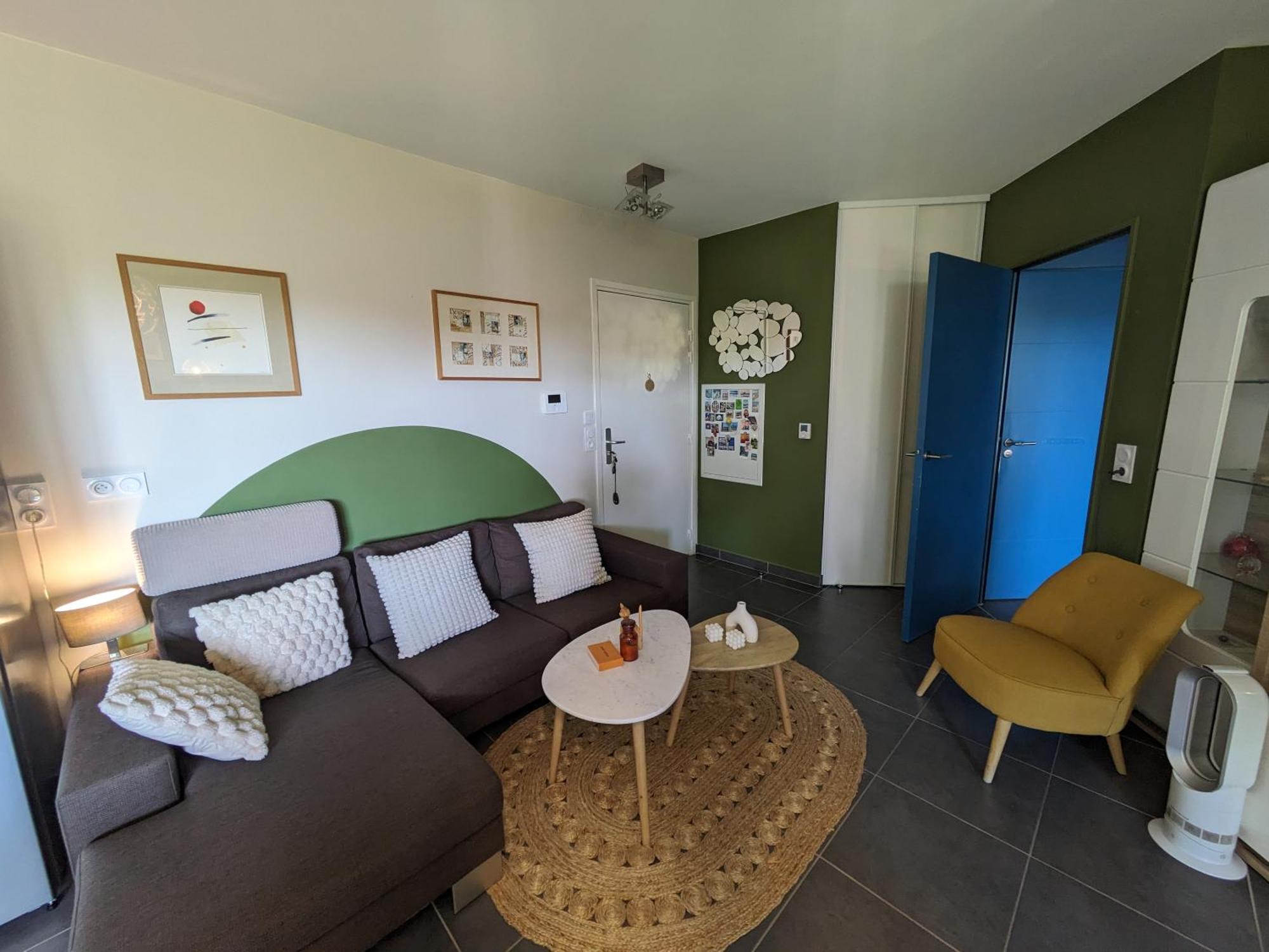 Apartment T3 Proche Des Calanques, Terrasse, Vue Collines Marseille