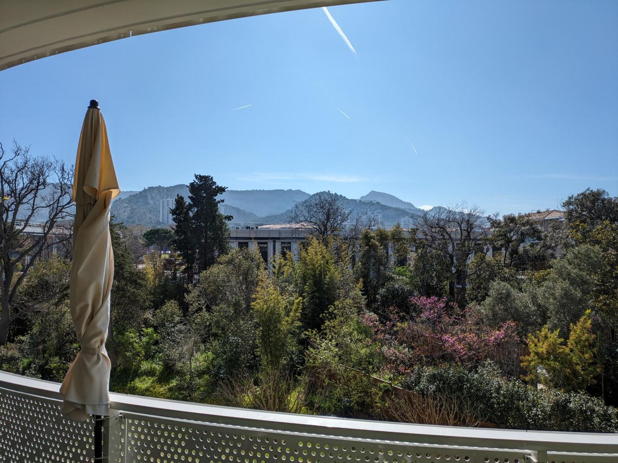 Apartment T3 Proche Des Calanques, Terrasse, Vue Collines