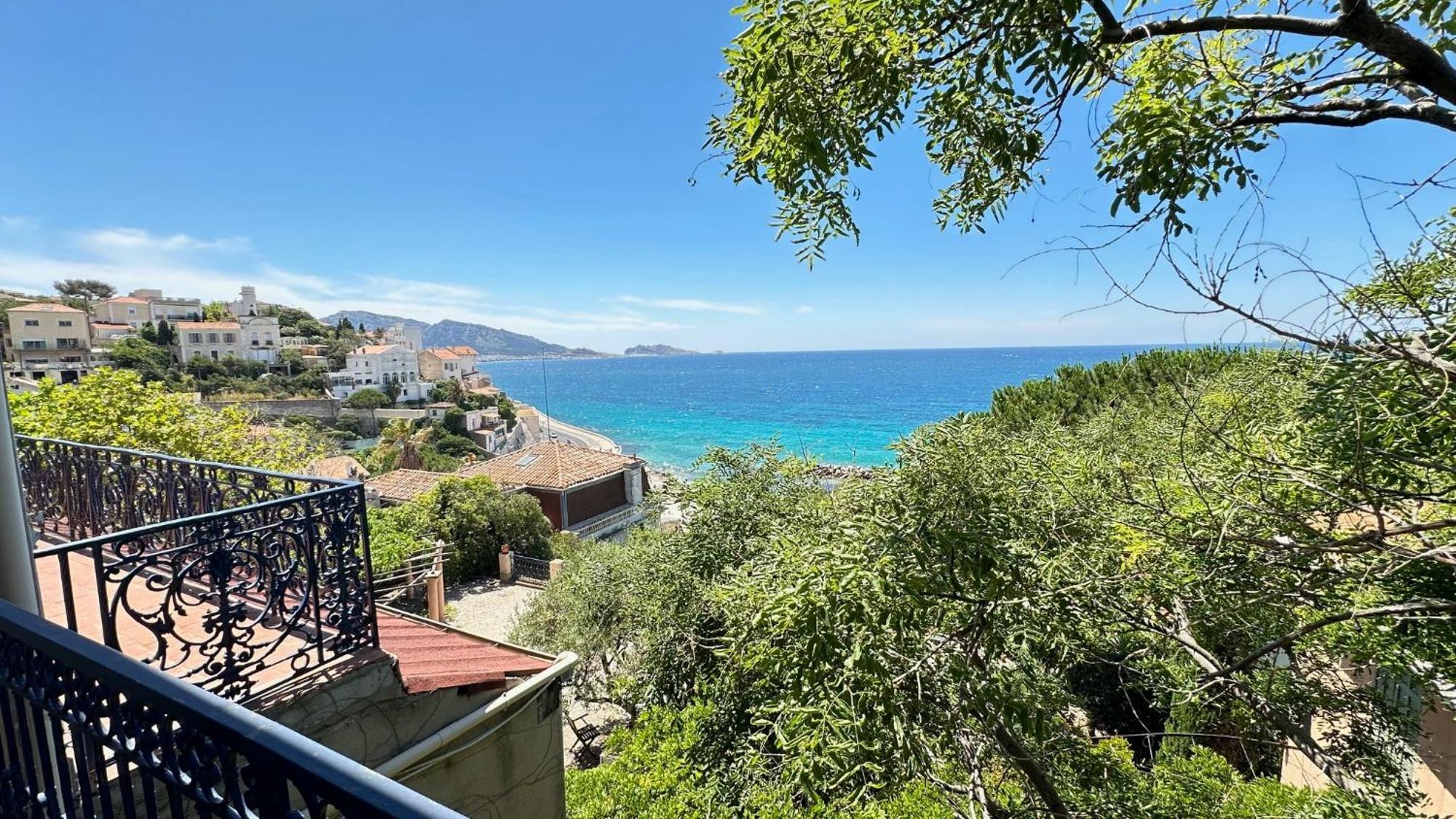 Valentine, Vue Panoramique Sur La Et Les Iles, Corniche Kennedy, Villa *