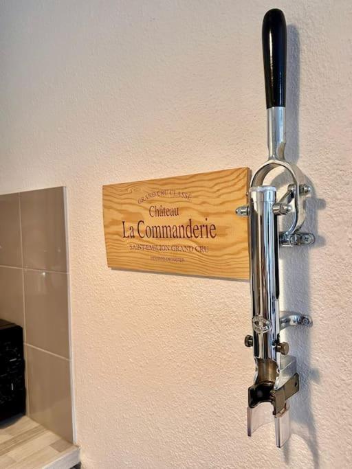 Apartment Joli T2 Avec Cachet La Plaine Cours Julien *