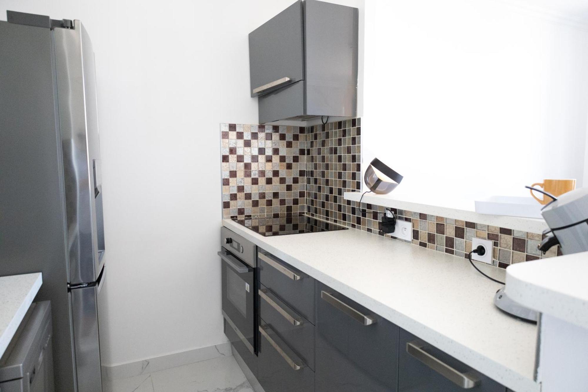 Luxueux A La Joliette Avec Vue Apartment Marseille