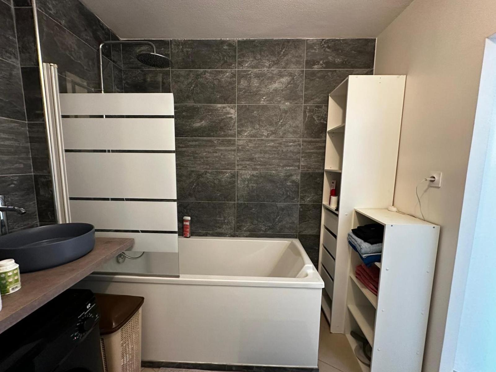 Magnifique T2 Vue Et Jacuzzi Apartment *