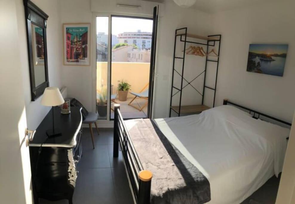 Soho So Chic With Terraces Apartment