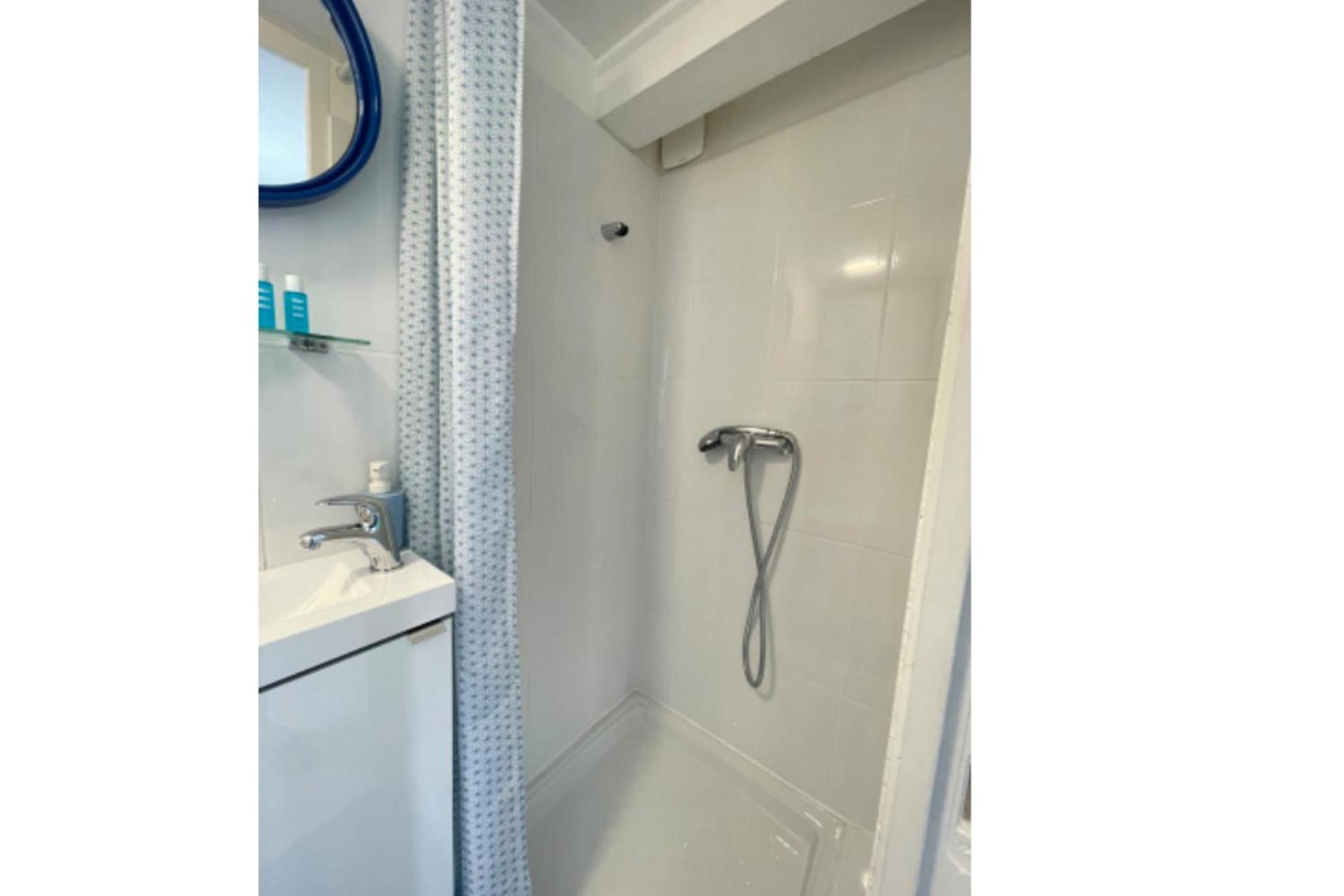 Appartement Le Vrai Cabanon De La Pointe Rouge Marseilles